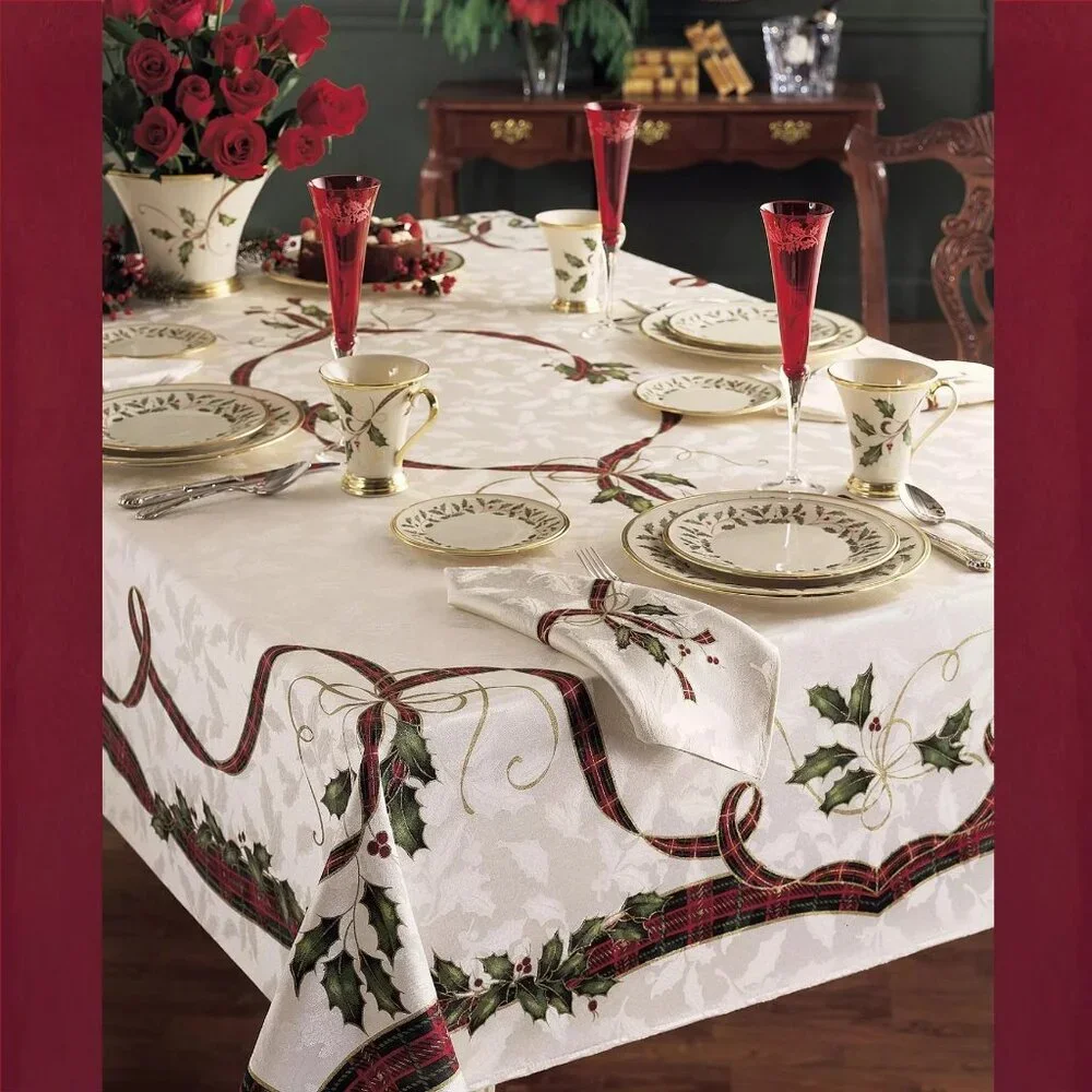 new LENOX 60x140 inch Christmas Holiday Nouveau Tablecloth (seats 12 to 14)